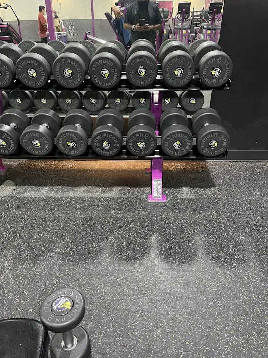Planet Fitness Picture 9