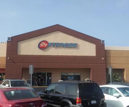 24 Hour Fitness