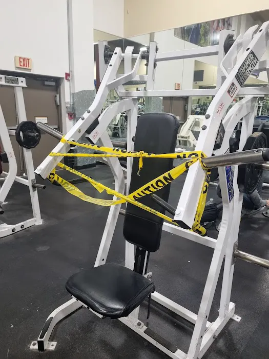 24 Hour Fitness Picture 8