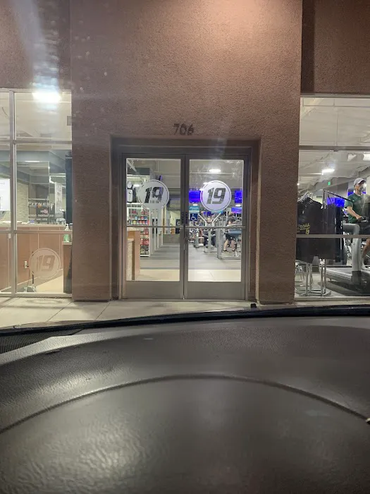 Fitness 19 Picture 10