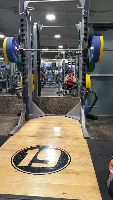 Fitness 19 Picture 1