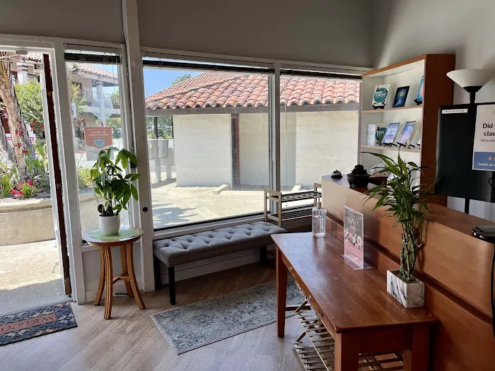 Body & Brain Yoga Tai Chi Picture 5