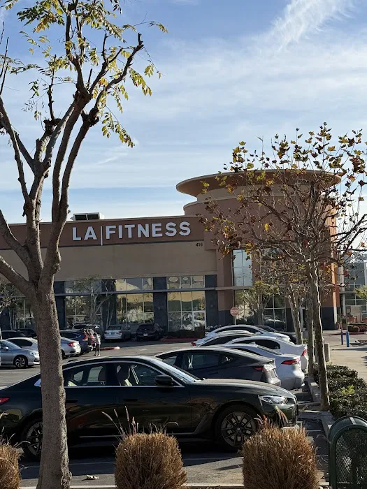 LA Fitness Picture 10