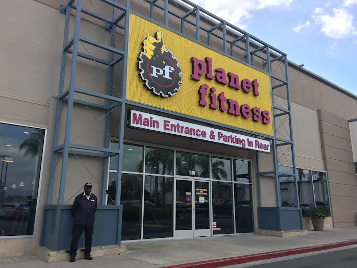 Planet Fitness Picture 10