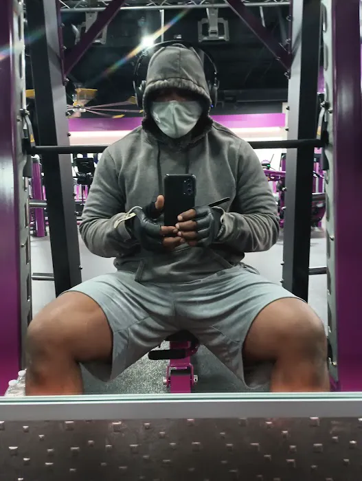 Planet Fitness Picture 4