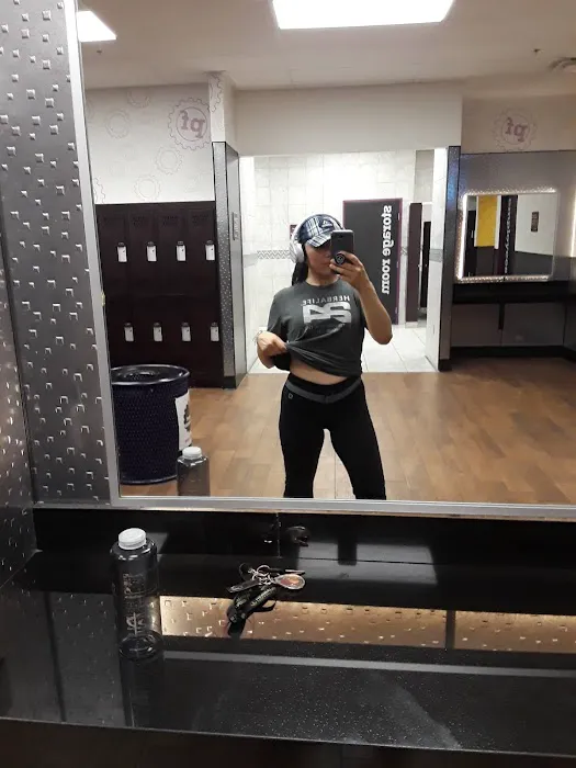 Planet Fitness Picture 3