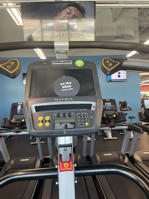 Blink Fitness Watts Picture 3