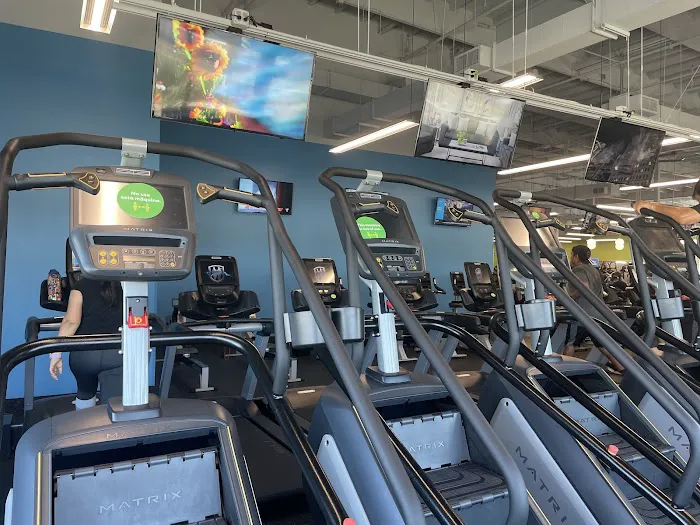 Blink Fitness Watts Picture 8