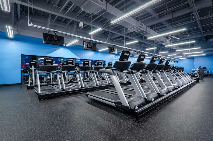 Blink Fitness Watts Picture 10