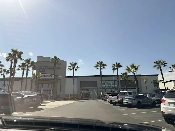 Club Studio Picture 7