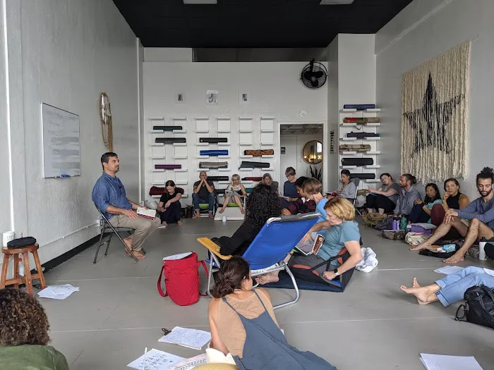 Community Yoga Club / Ashtanga Yoga Long Beach Picture 10