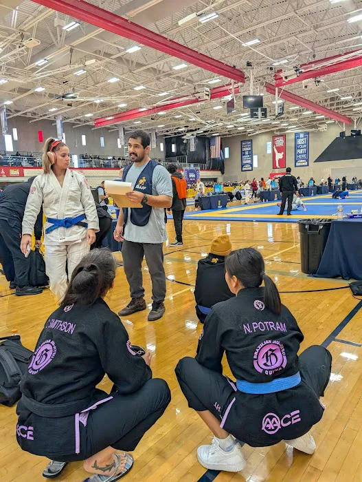 Titan Gymnasium Picture 8