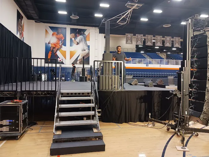 Titan Gymnasium Picture 2