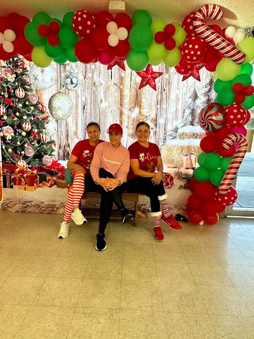 Aida's Club Fitness Picture 5