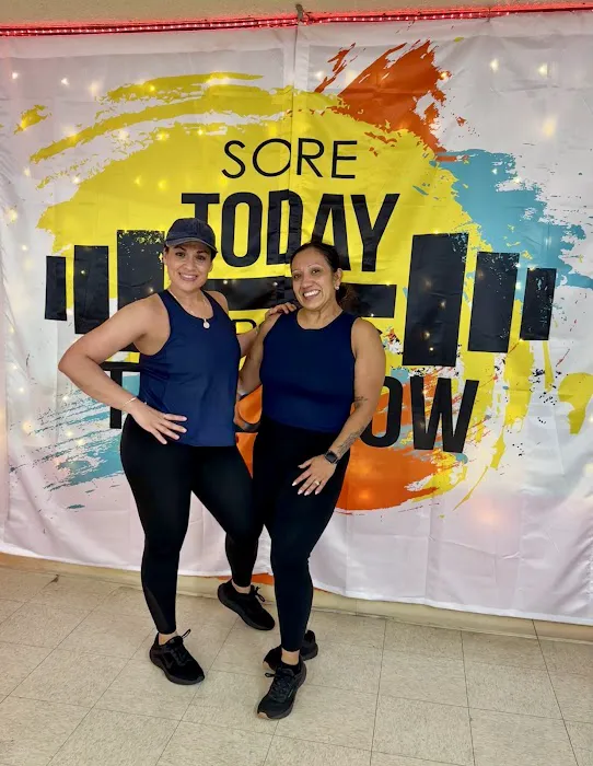 Aida's Club Fitness Picture 8