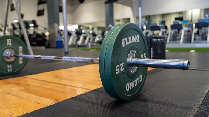 24 Hour Fitness Picture 10