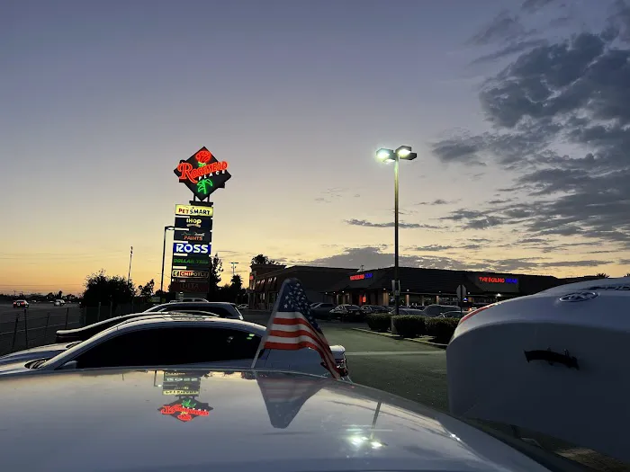 LA Fitness Picture 2