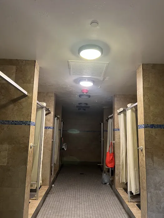 LA Fitness Picture 8