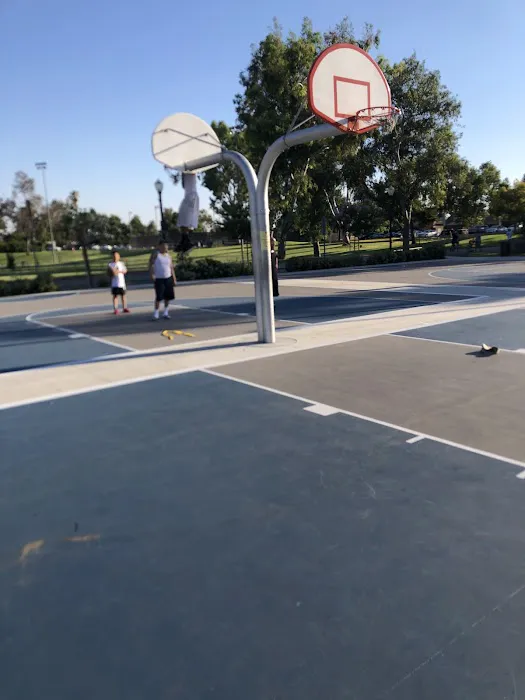 Almansor Park Gym Picture 9