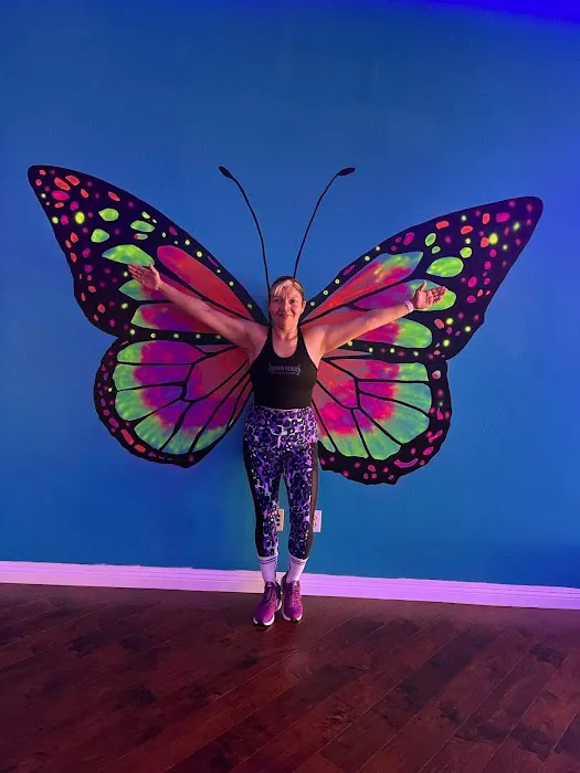 Strong Beauty Fitness Studio Picture 7