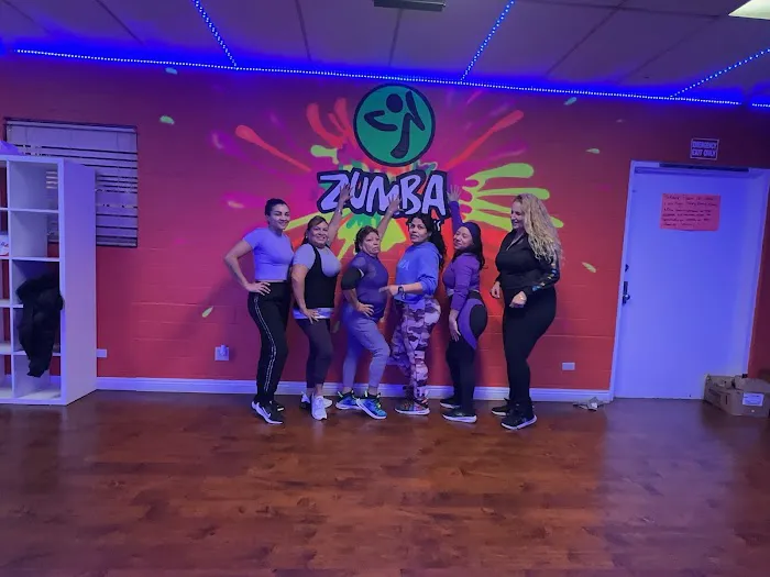 Strong Beauty Fitness Studio Picture 3