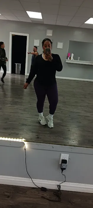 One Team Fitness and Nutrition Picture 7