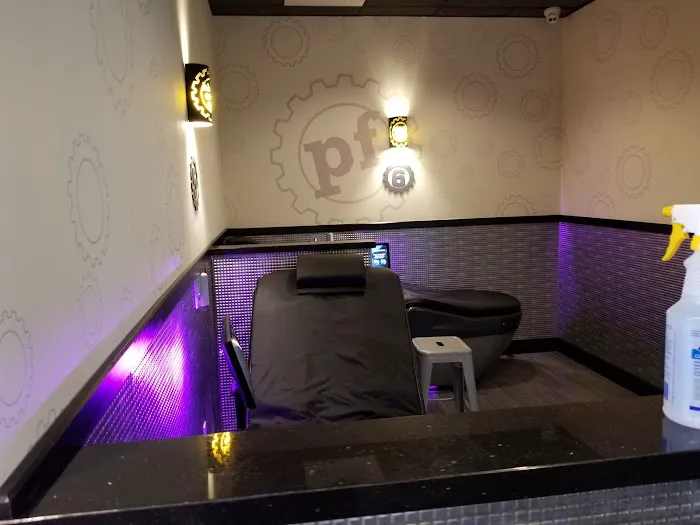Planet Fitness Picture 8