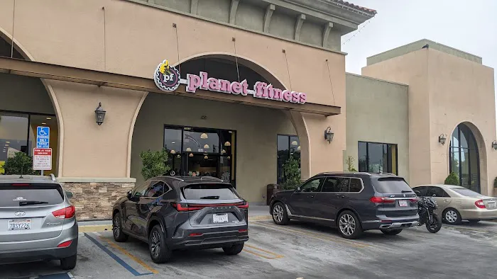 Planet Fitness Picture 4