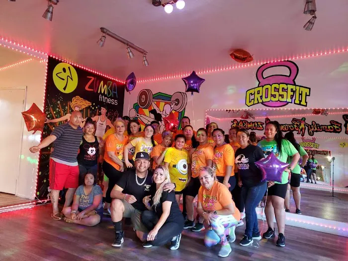 Zumba Manny Paty Rincon Picture 3