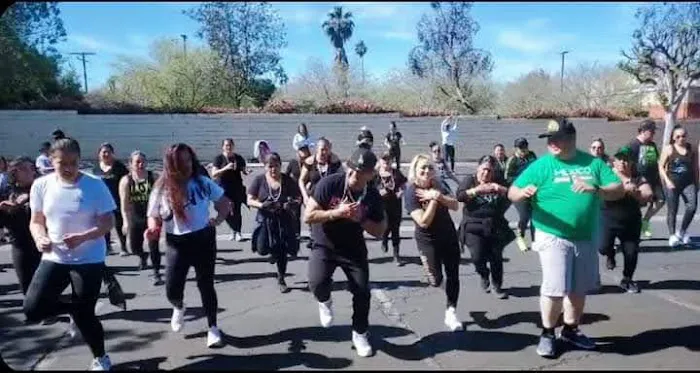 Zumba Manny Paty Rincon Picture 7