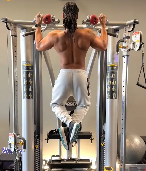 Royal Bodies Fitness Picture 3