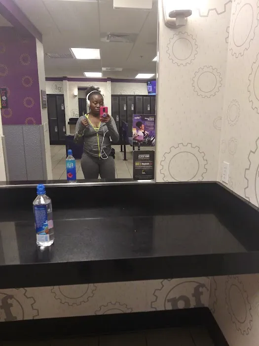 Planet Fitness Picture 4