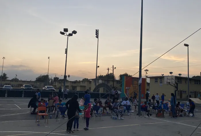 Nickerson Gardens Recreation Center Picture 3