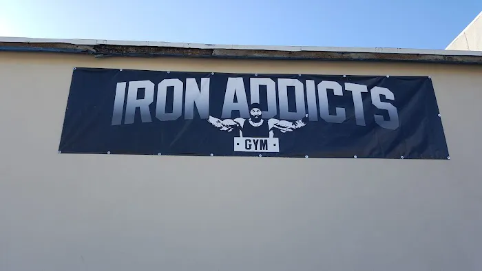 Iron Addicts Gym Picture 3