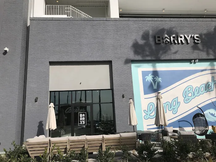 Barry's Long Beach Picture 8