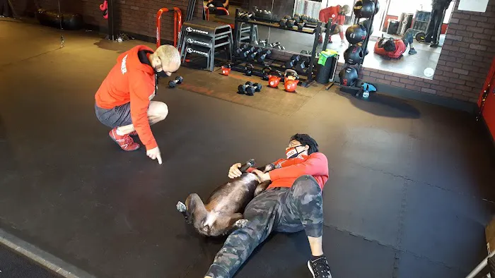 9 Round Fitness - Orange Picture 10