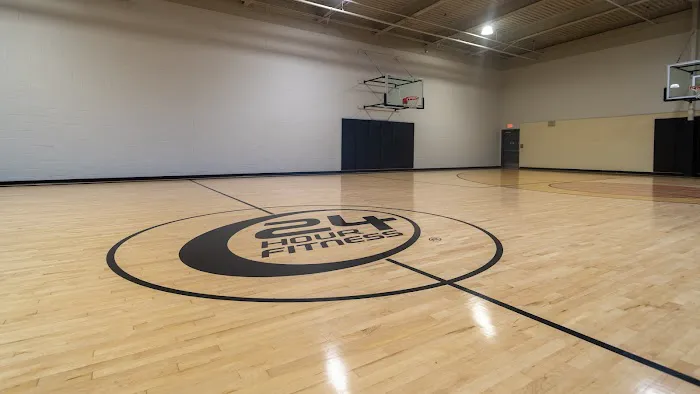 24 Hour Fitness Picture 2