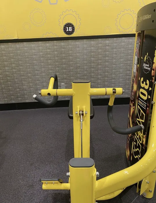 Planet Fitness Picture 6