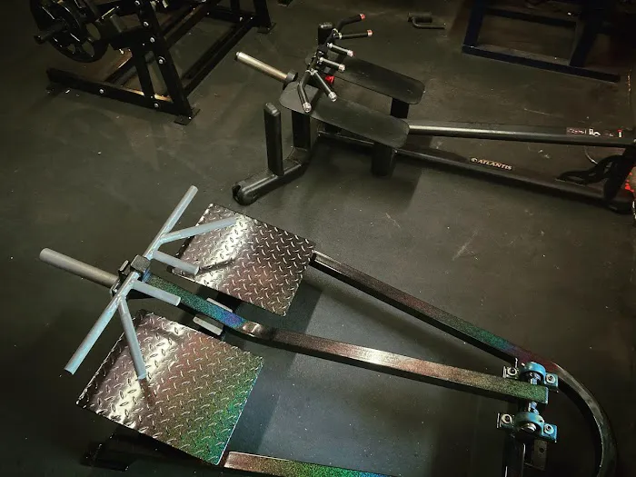 Hardcore Training Gym Picture 9