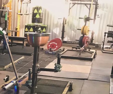NUKLEAR LAB POWERLIFTING GYM