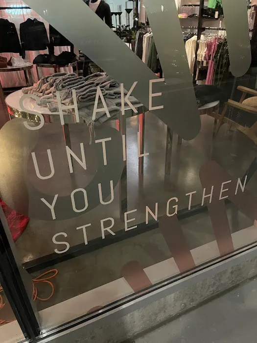 Lagree213 - Arts District Picture 2