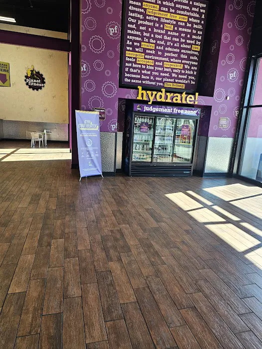 Planet Fitness Picture 4