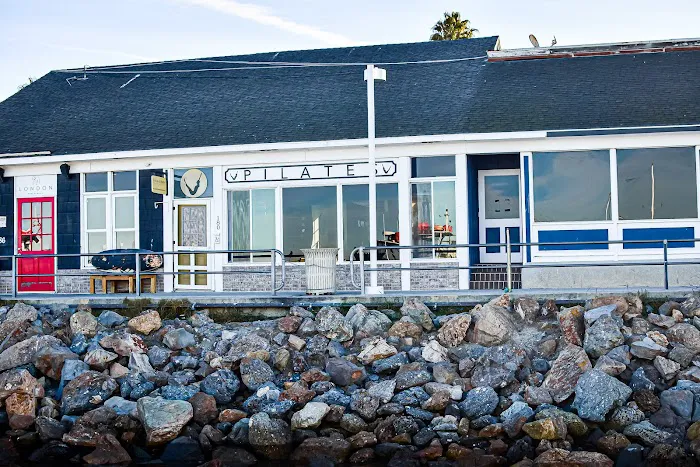 Form and Movement Pilates Picture 9