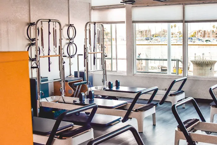 Form and Movement Pilates Picture 10