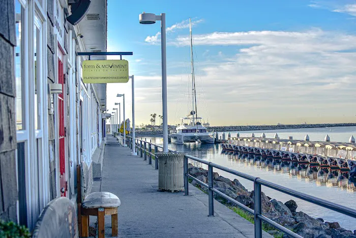 Form and Movement Pilates Picture 2