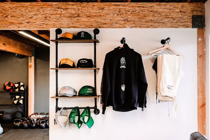 Hybrid House Gym - Long Beach - Retro Row - 4th Street + Hybrid House Gym - Signal Hill, CA Picture 10