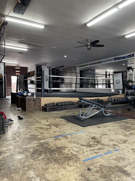 HardWorx Fitness 4th St. Picture 7