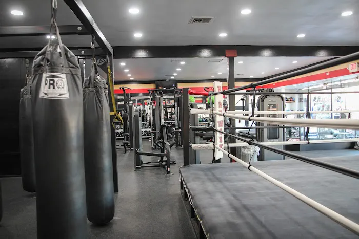 HardWorx Fitness 4th St. Picture 6