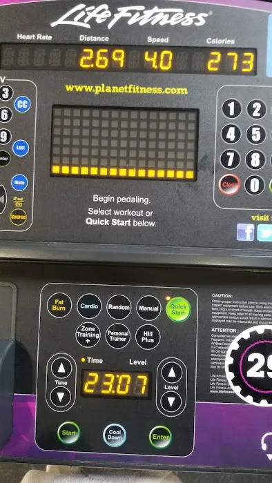 Planet Fitness Picture 3