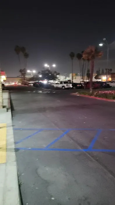 Planet Fitness Picture 4